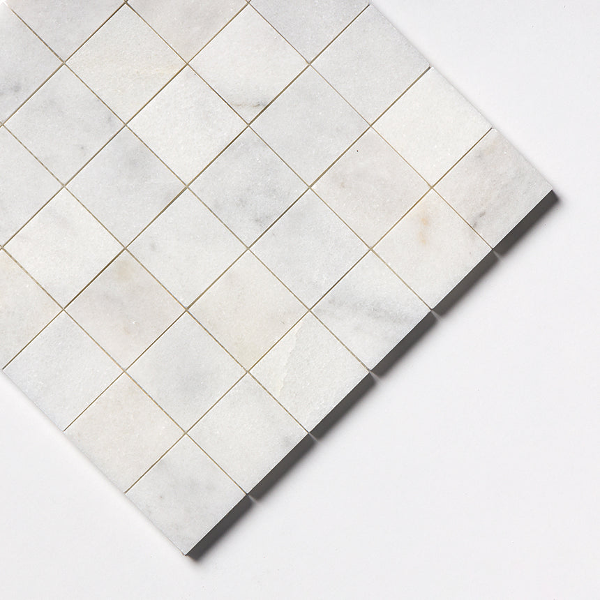Calacatta T Honed Marble Mosaic - 48x48x10mm