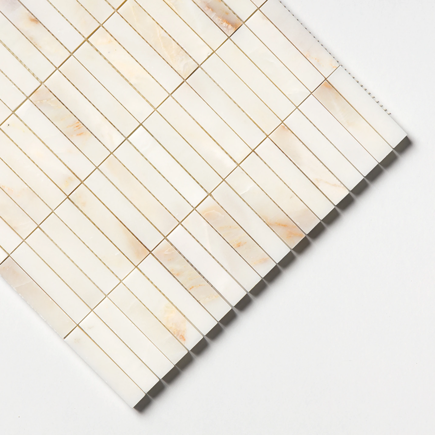 Calacatta Amber Honed Marble Iggy Maxi Mosaic | 23x151mm Chip