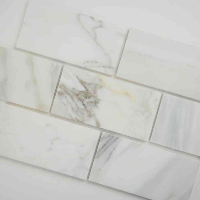 Calacatta Gold Subway Marble