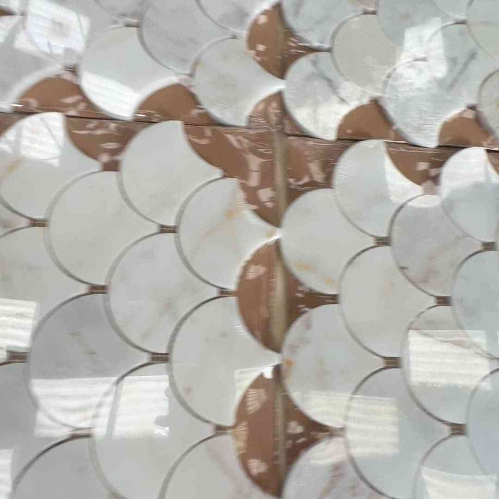 Calacatta Scallop Polished Marble Mosaic Tiles