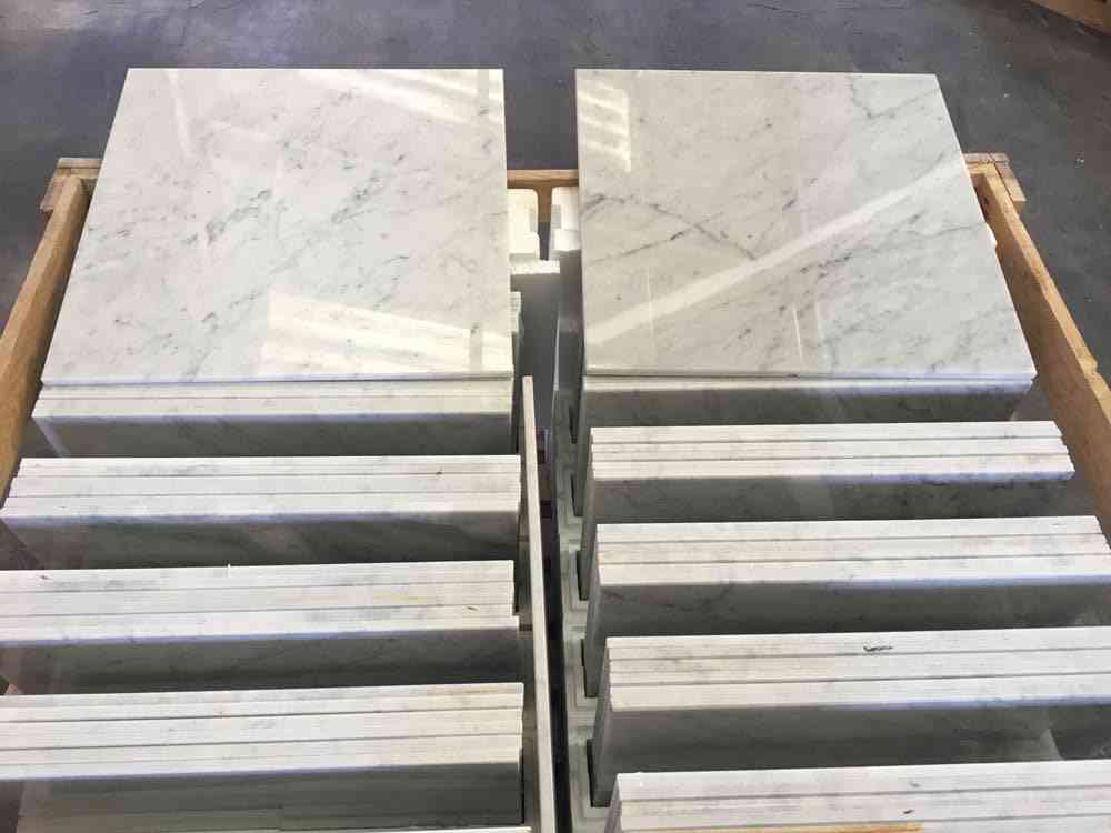 Marble Tiles - Bianco Carrara Polished Italian Marble Tiles 457x457mm - intmarble