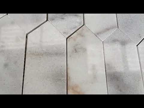 Calacatta Picket Mosaic Tile